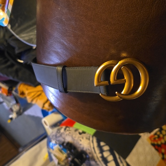 Black Leather Gucci Belt Soft Gold - Picture 4 of 4